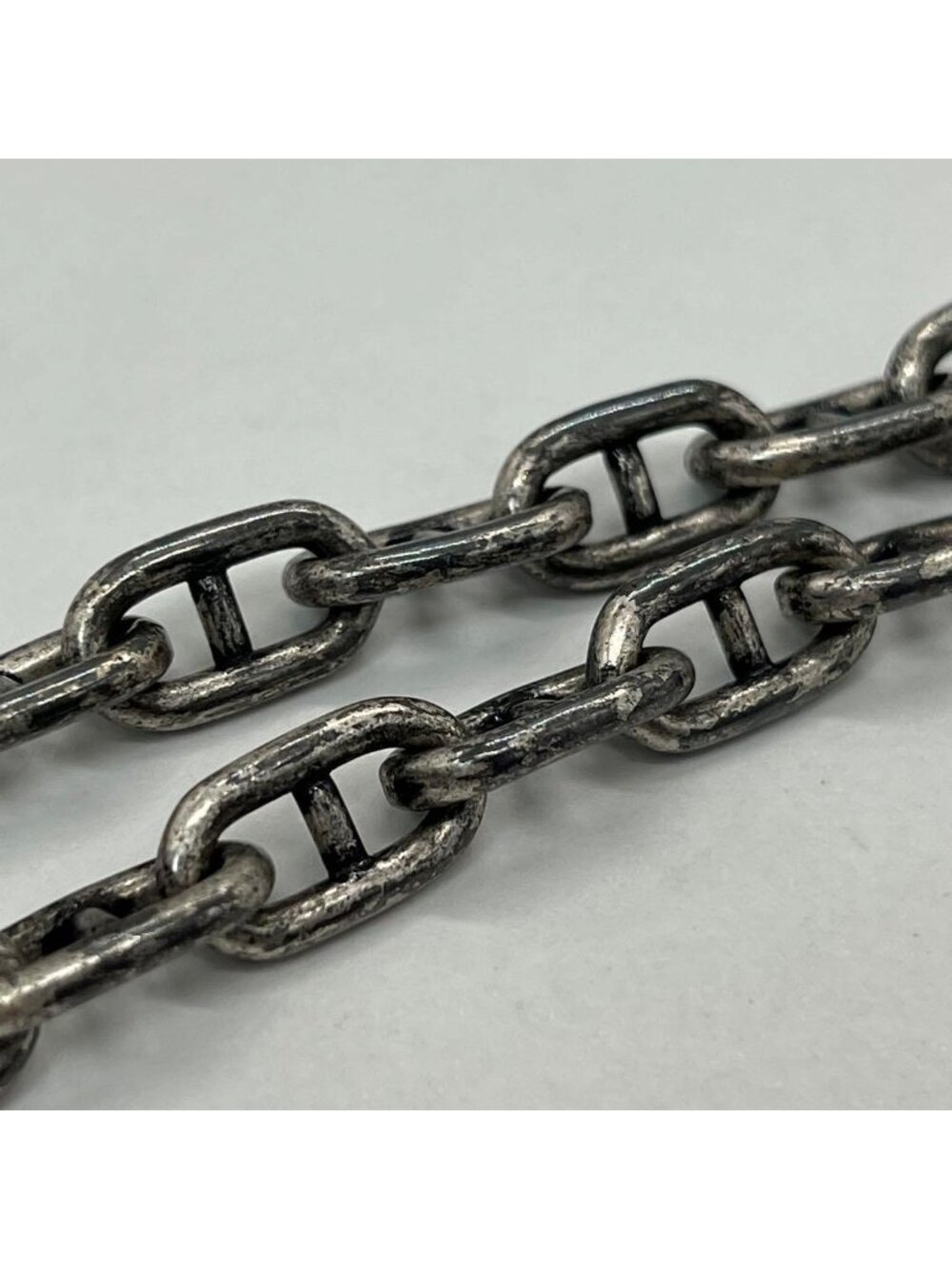 Saint Laurent Yves Key Motif Anchor Chain Necklace Metal - Picture 9 of 15